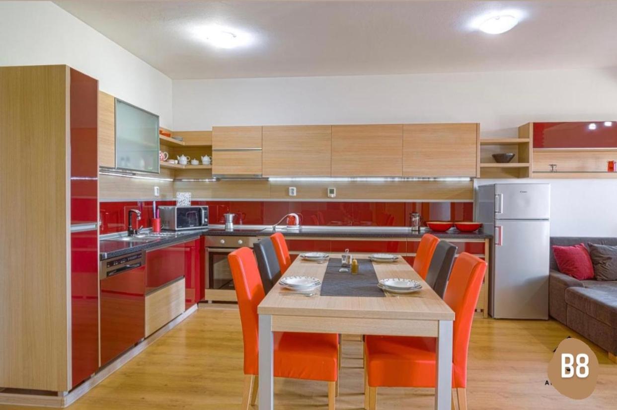 Apartman Velka Lomnica B8 Apartment Екстериор снимка